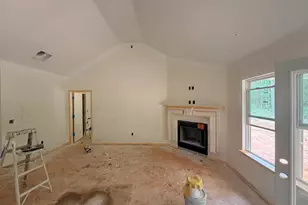 167 Pioneer Trl, Hogansville, GA 30230 - Photo 13