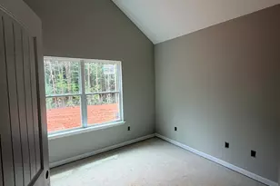 129 Pioneer Trl, Hogansville, GA 30230 - Photo 15