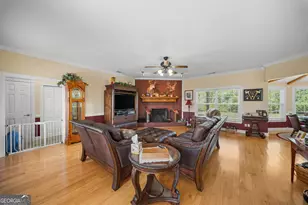 4194 Ivey S Ln, Millen, GA 30442 - Photo 7
