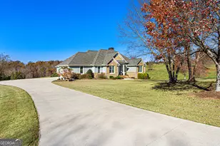 495 Annandale Dr, Clarkesville, GA 30523 - Photo 3