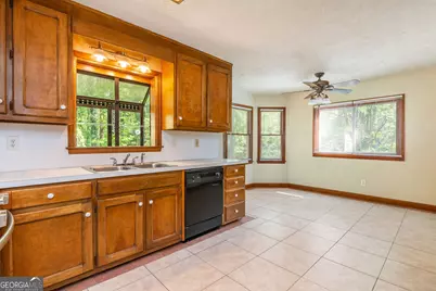 1544 Pine Creek Way, Lawrenceville, GA 30043 - Photo 13