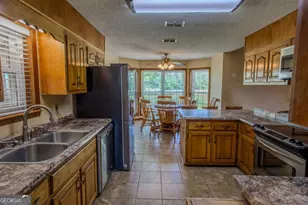 68 Smart Rd, Baxley, GA 31513 - Photo 7