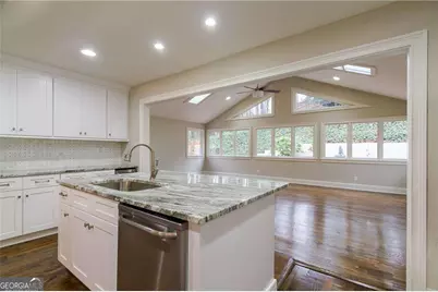 1565 Summerset Drive, Atlanta, GA 30338 - Photo 11
