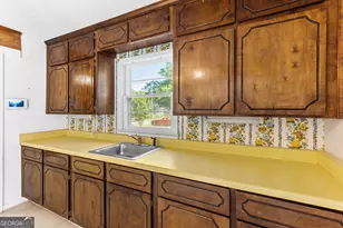 116 Woodlawn Ave, Warner Robins, GA 31093 - Photo 5