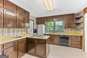 116 Woodlawn Ave, Warner Robins, GA 31093 - Photo 11