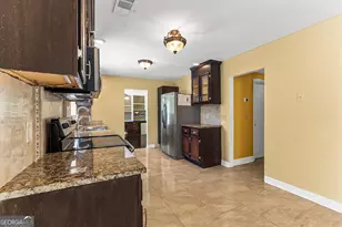 563 Lone Oak Dr, Lithonia, GA 30058 - Photo 9