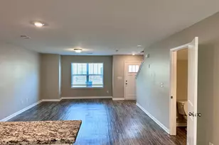 306 Ashigan St, Union City, GA 30291 - Photo 3