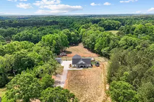425 Dean Rd, Barnesville, GA 30204 - Photo 3