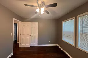 1947 Kenwood Pl SE, Smyrna, GA 30082 - Photo 13