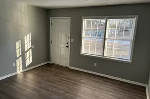 499 Oak Way, Lawrenceville, GA 30046 - Photo 7
