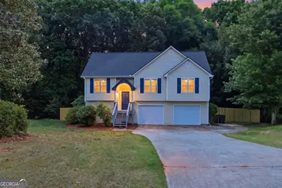 1026 Carriage Way, Loganville, GA 30052 - Photo 3