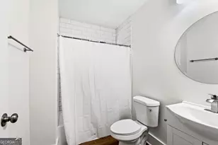 636 Francis Pl NW, Atlanta, GA 30318 - Photo 17