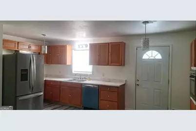 10895 Thrasher Road, Jonesboro, GA 30238 - Photo 3