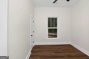 166 Midway Rd, Barnesville, GA 30204 - Photo 23