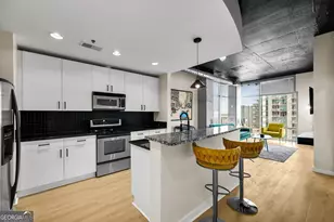 250 Pharr Rd NE, Atlanta, GA 30305 - Photo 17