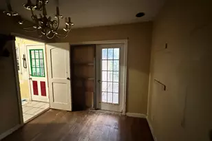 2389 Woodside Way, Chamblee, GA 30341 - Photo 3