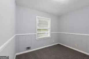 2416 Meadow Park Dr SW, Atlanta, GA 30315 - Photo 21