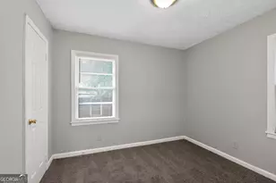 2416 Meadow Park Dr SW, Atlanta, GA 30315 - Photo 19