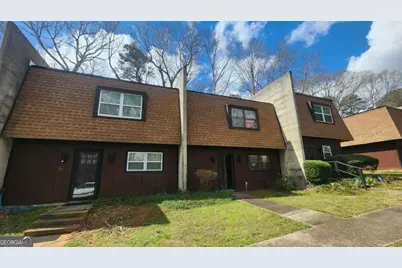 723 Cedar Pointe Court SW, Marietta, GA 30008 - Photo 3