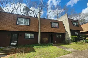 723 Cedar Pointe Ct SW, Marietta, GA 30008 - Photo 3
