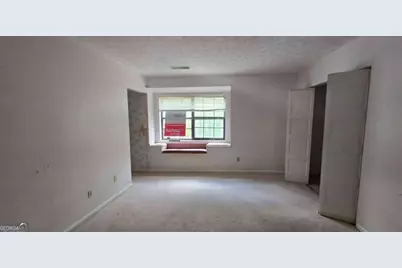 723 Cedar Pointe Court SW, Marietta, GA 30008 - Photo 11