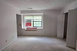 723 Cedar Pointe Ct SW, Marietta, GA 30008 - Photo 11