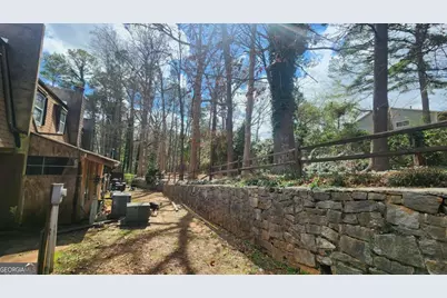 723 Cedar Pointe Court SW, Marietta, GA 30008 - Photo 5
