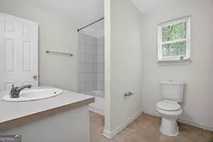 5423 Forest Pl, Stone Mountain, GA 30088 - Photo 13