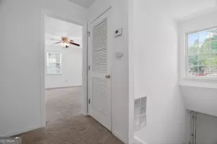 5423 Forest Pl, Stone Mountain, GA 30088 - Photo 15