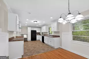 331 Barbashela Dr, Stone Mountain, GA 30088 - Photo 13