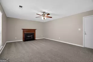 6343 Laurel Green Dr, Lithonia, GA 30058 - Photo 7