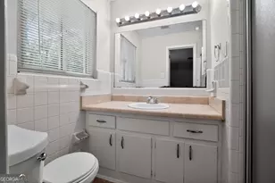 4150 Indian Lake Circle, Stone Mountain, GA 30083 - Photo 19