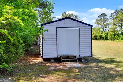 527 A South Steel Bridge Road, Eatonton, GA 31024 - Photo 7