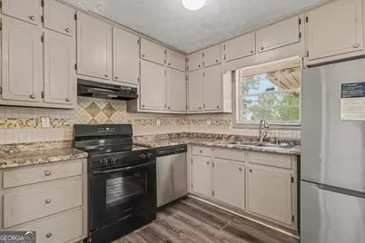 3540 Leisure Lane, Atlanta, GA 30349 - Photo 7
