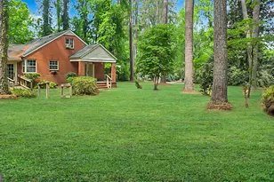 819 Hillcrest Dr, Thomson, GA 30824 - Photo 11
