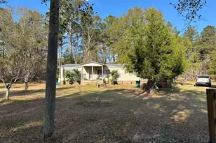 686 Victory Cir, Lyons, GA 30436 - Photo 17