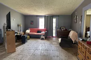 686 Victory Cir, Lyons, GA 30436 - Photo 5