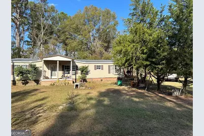 686 Victory Circle, Lyons, GA 30436 - Photo 1