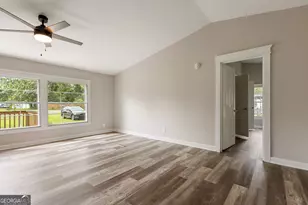 160 Sarah Dr, Brunswick, GA 31525 - Photo 15
