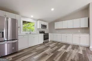 160 Sarah Dr, Brunswick, GA 31525 - Photo 7