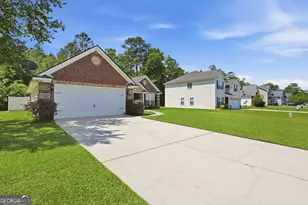 1209 Peacock Trail, Hinesville, GA 31313 - Photo 5