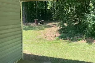 145 Belle Dr, Fayetteville, GA 30214 - Photo 3