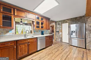 438 Dixon Dr, Cleveland, GA 30528 - Photo 13