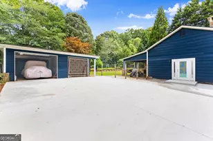 438 Dixon Dr, Cleveland, GA 30528 - Photo 41