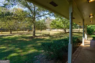 8100 Hog Mountain Rd, Statham, GA 30666 - Photo 5