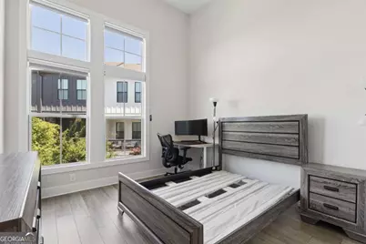 913 Brees Court, Atlanta, GA 30318 - Photo 15