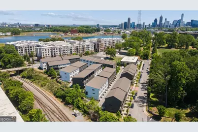 913 Brees Court, Atlanta, GA 30318 - Photo 37