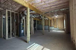 210 Charlotte Cir, Statham, GA 30666 - Photo 23