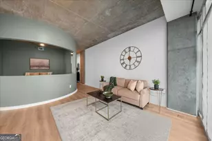 250 Pharr Rd NE, Atlanta, GA 30305 - Photo 13