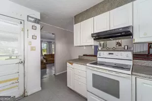 6291 Riverside Rock Rd, Nahunta, GA 31553 - Photo 5